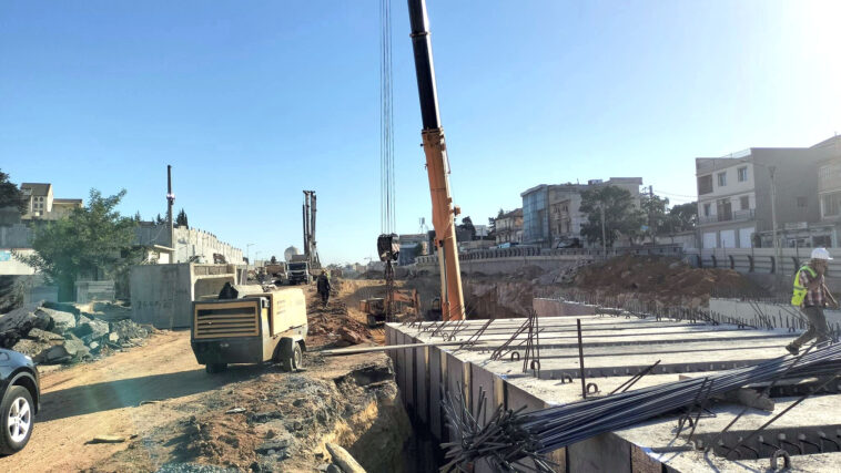Transgression sur l'espace public, base de vie sans autorisation, etc.: Les chantiers de promotion immobilière à Haï Khemisti passés au peigne fin