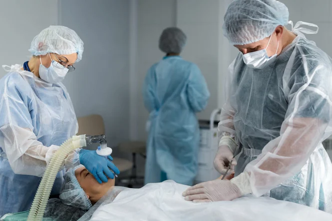 La justice ordonne la suspension de la grève