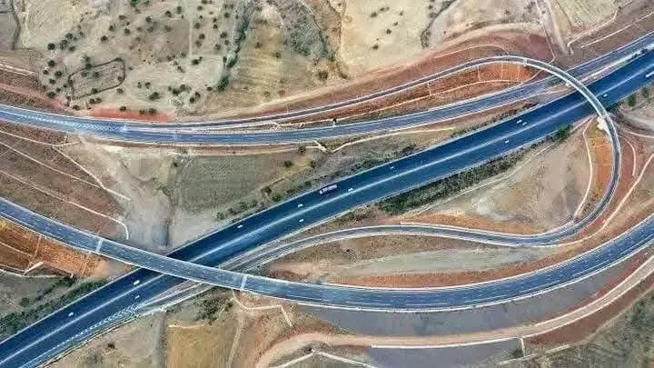 En finir avec les embouteillages à Aïn Kercha