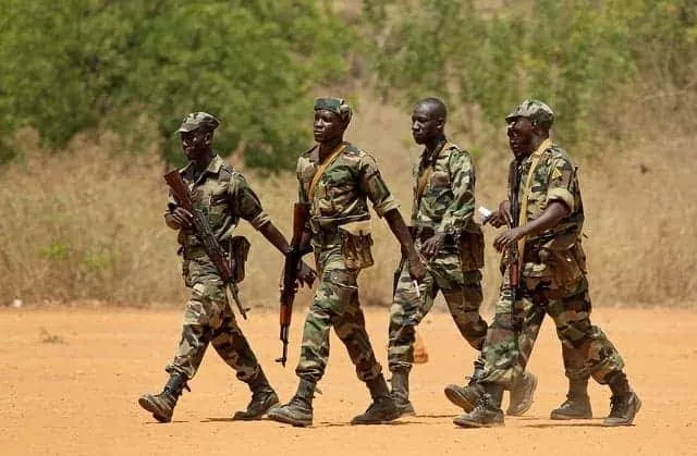 Mali : six soldats blessés libérés    