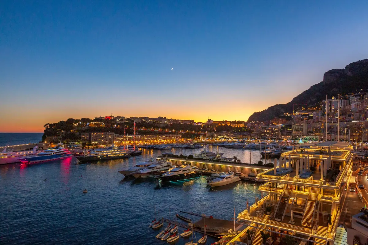Festival de la démesure pour les super yachts  