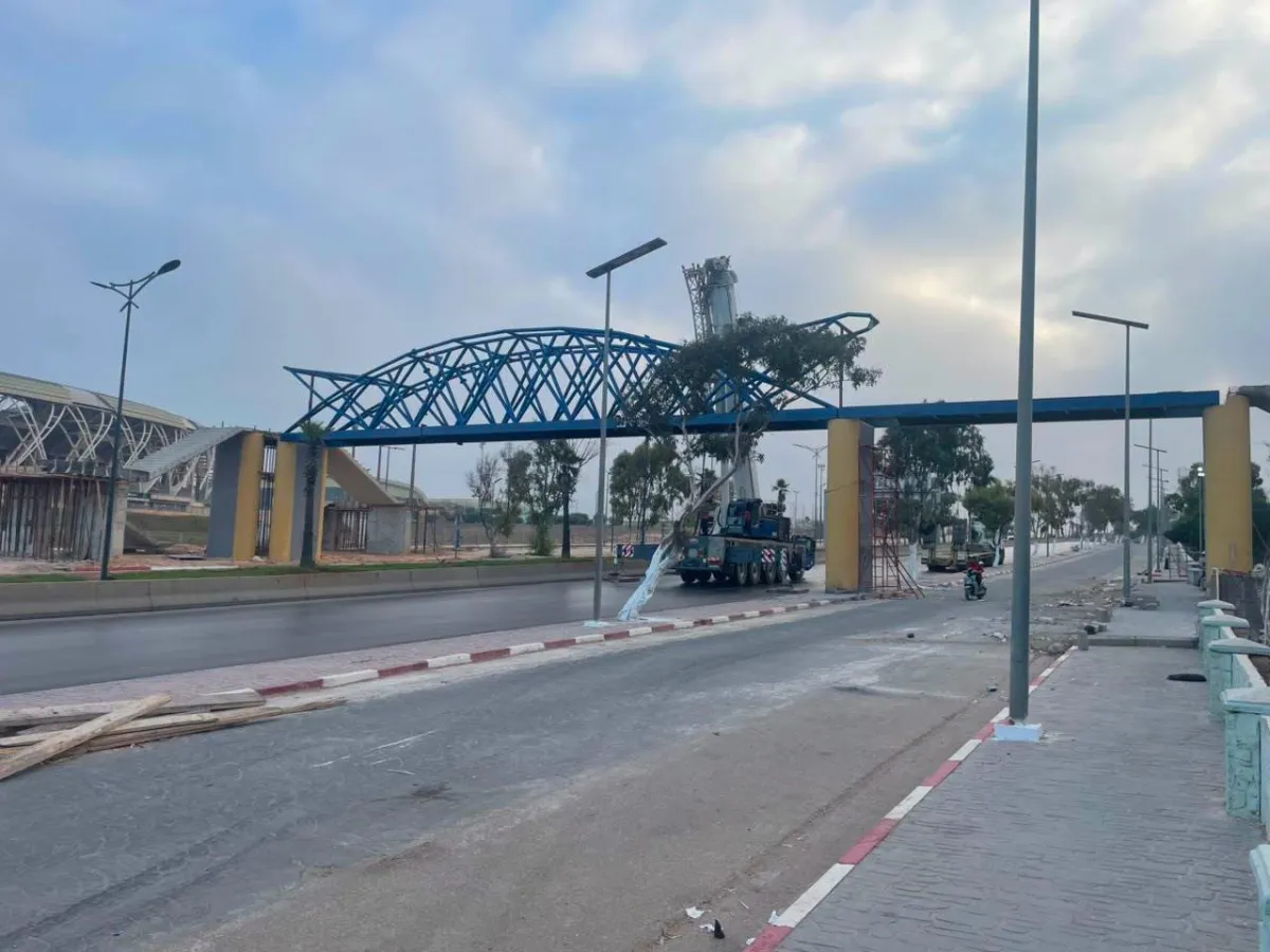 La passerelle près du stade Miloud Hadefi bientôt achevée  