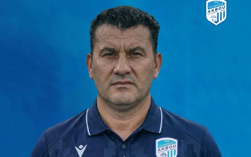 O. Akbou : Saber Bensmain rejoint le staff technique