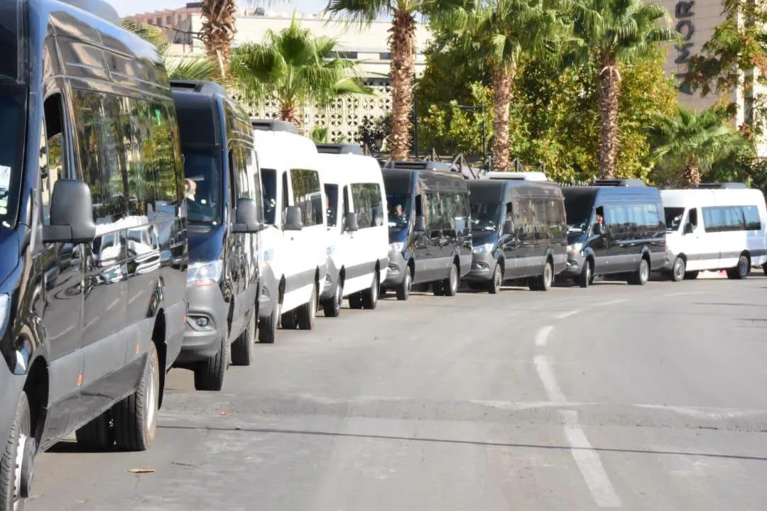 24 autobus remis à des transporteurs privés  